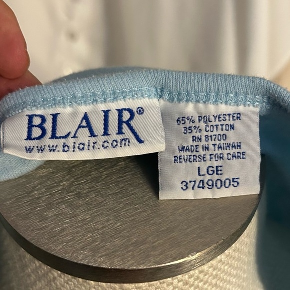 Light Blue Women's Button-Up Top - Picture 3 of 5